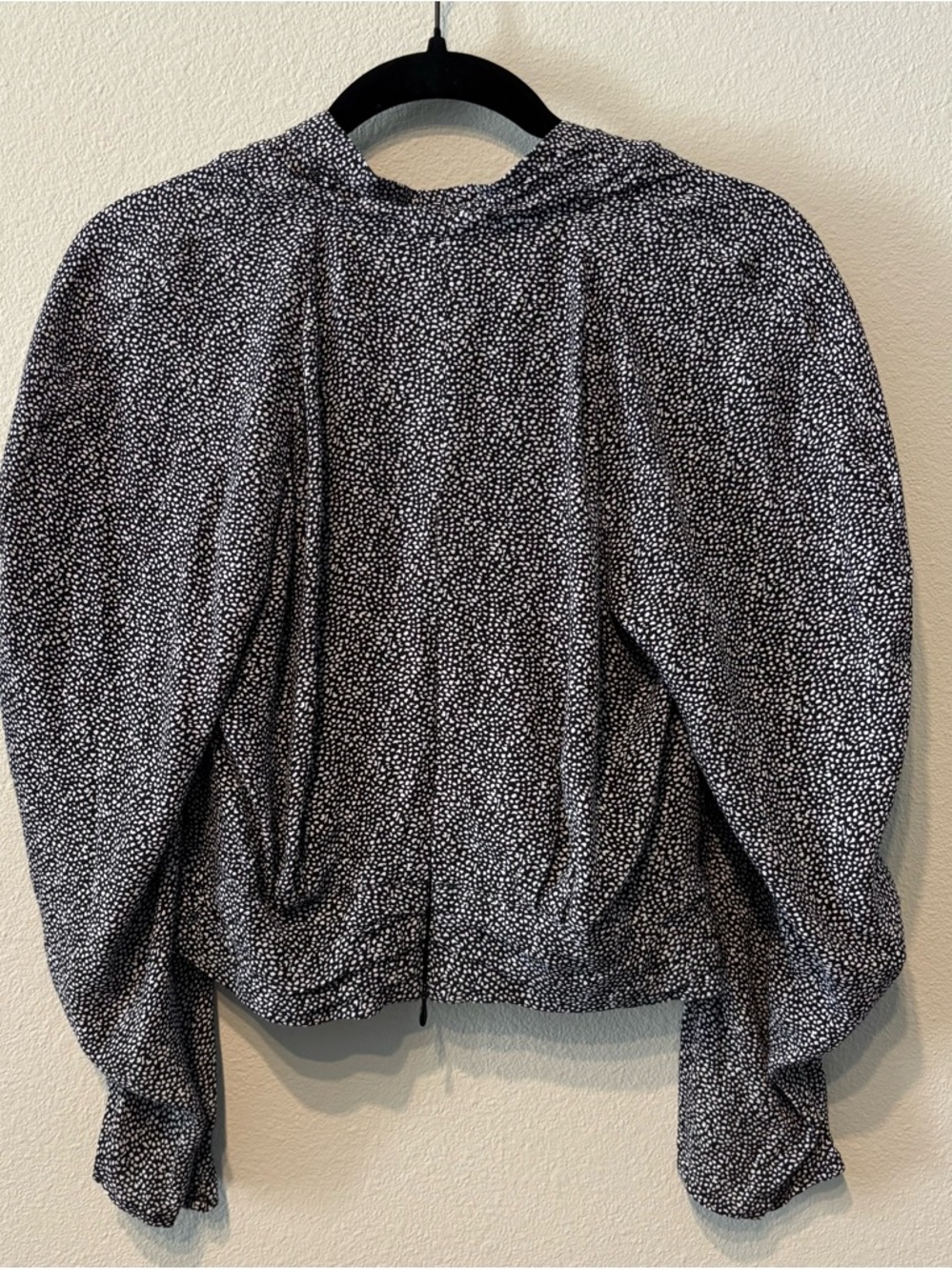 Express Black White Abstract Dot Draped Surplice Blouse Back Zip Size Medium - Picture 3 of 7